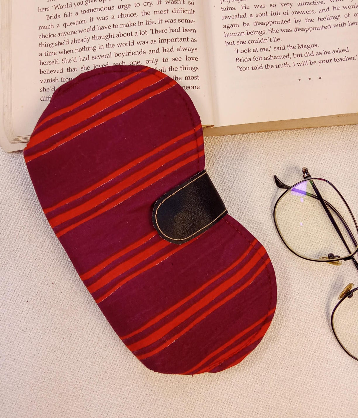 Maroon Line Print Handmade Sunglass Case