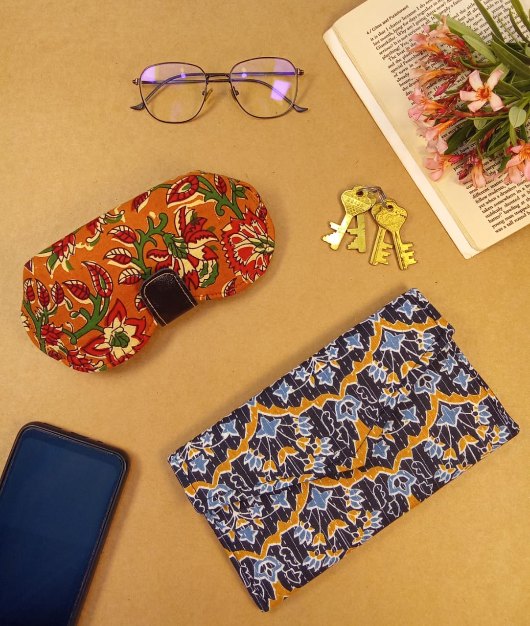 Kalamkari Print Sunglass Case & Floral Vine Print Clutch Set