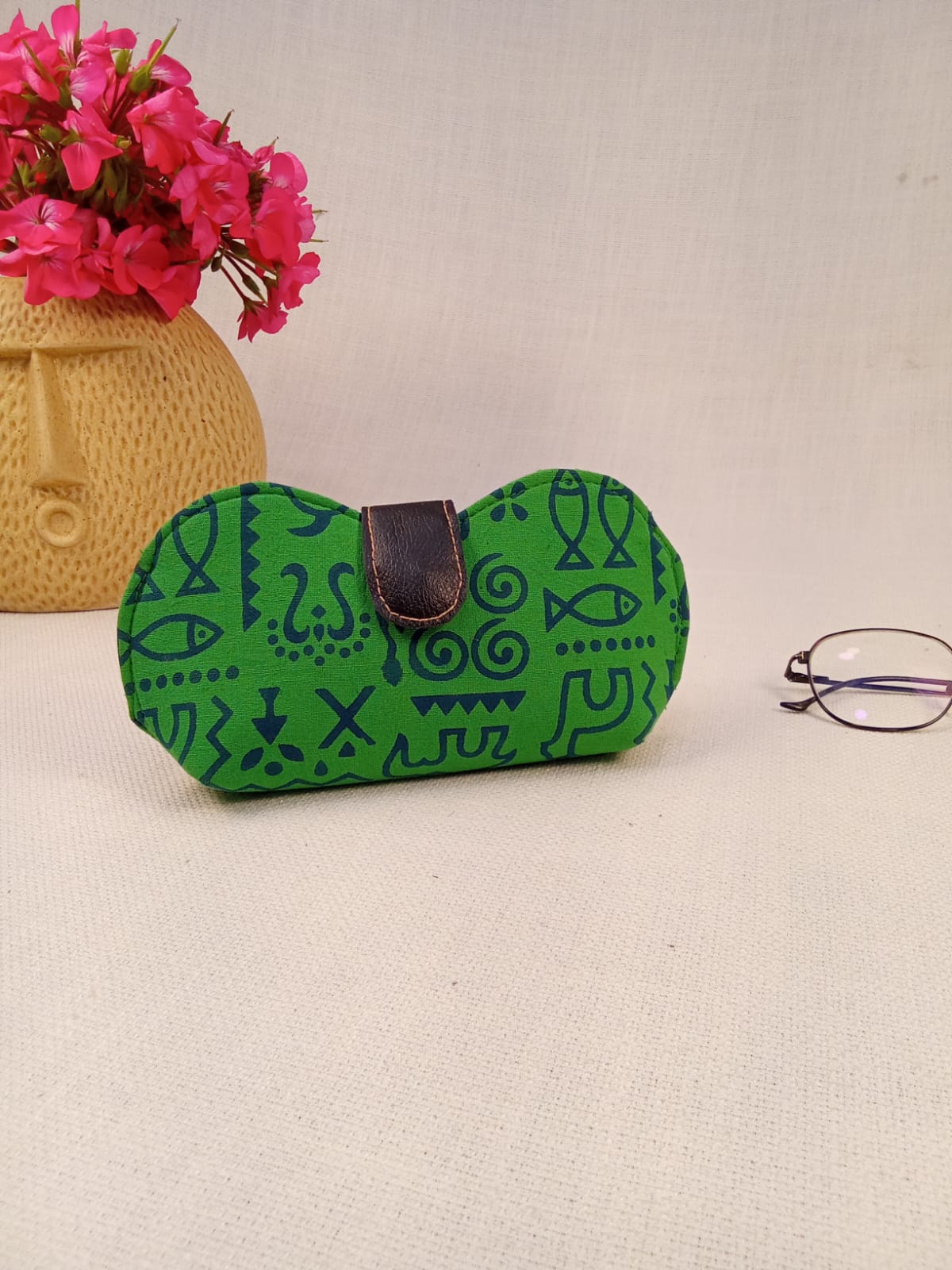 Warli Print Green Handmade Sunglass Case