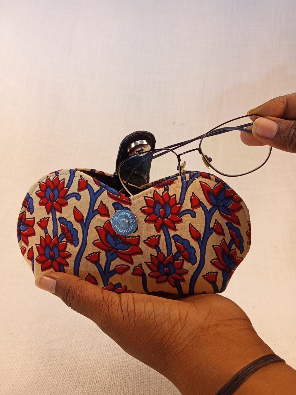 Sanganeri Print Cream Handmade Sunglass Case