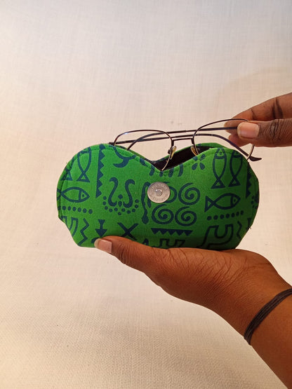 Warli Print Green Handmade Sunglass Case