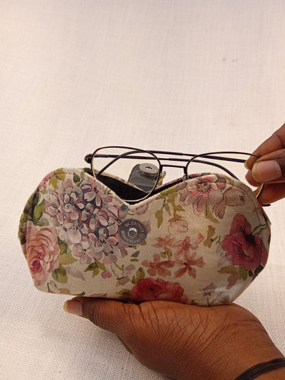 Vintage Floral Print Handmade Sunglass Case