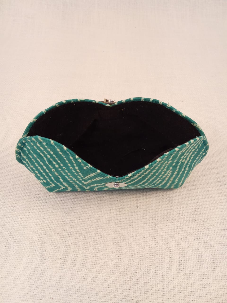 Green Bandhani Print Handmade Sunglass Case
