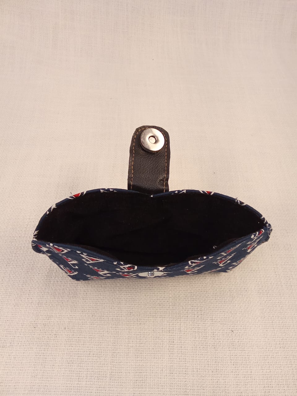 Blue & Red Triangle Motif Handmade Sunglass Case