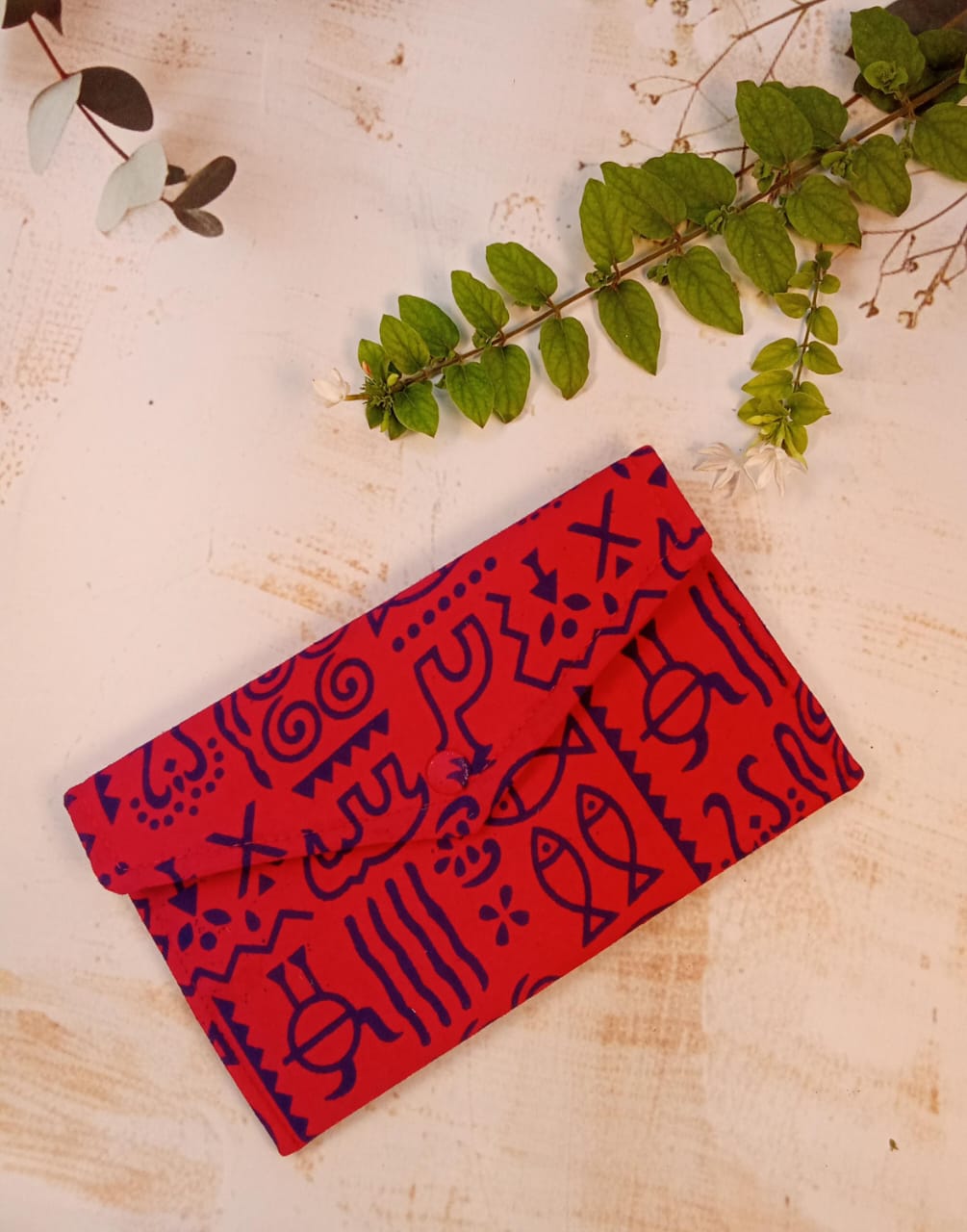 Red Warli Print Cotton Clutch