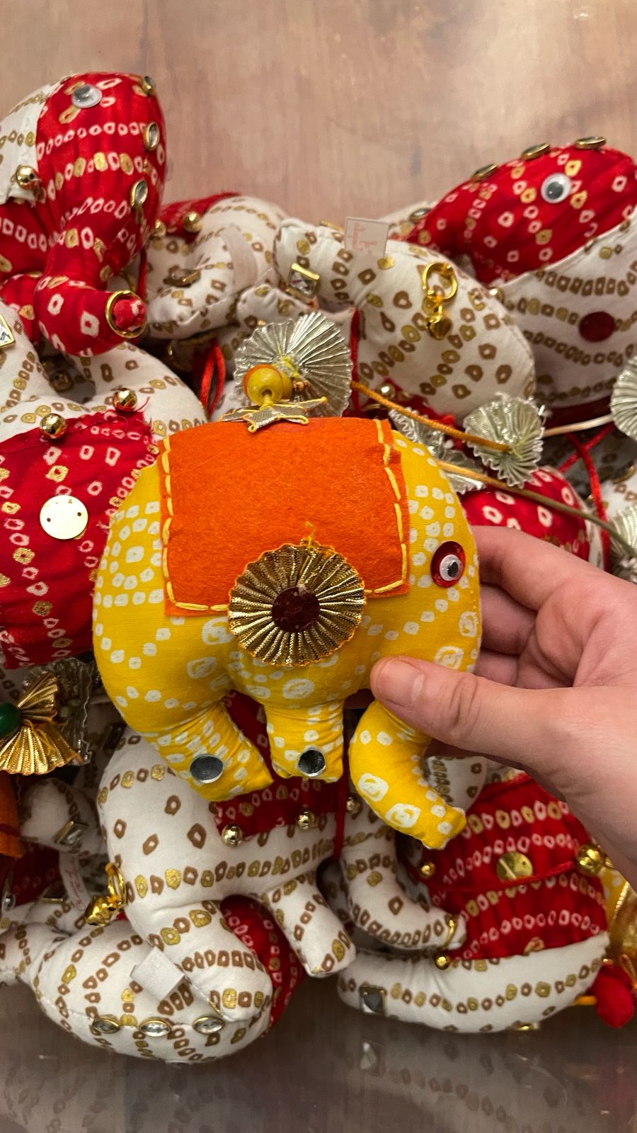 Gajgamani Hangings