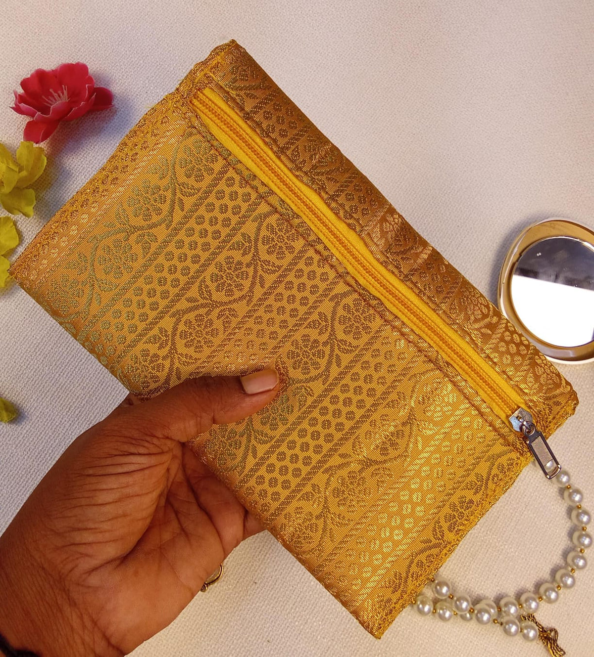 Sunehri Paisley Handcrafted Clutch