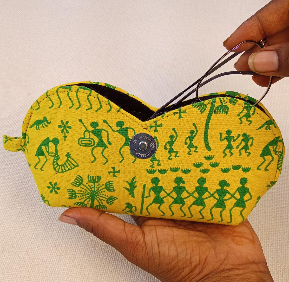 Green Warli Print Handmade Sunglass Case